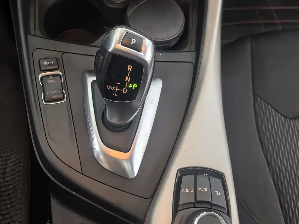 BMW 1 Series (Import) — миниатюра 14