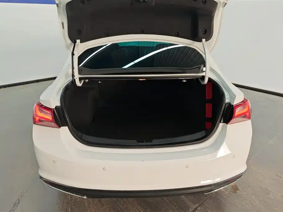 CHEVROLET MAI RUIBAO XL