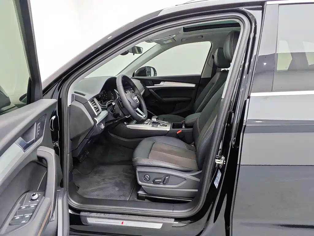 Audi Q5L — миниатюра 16