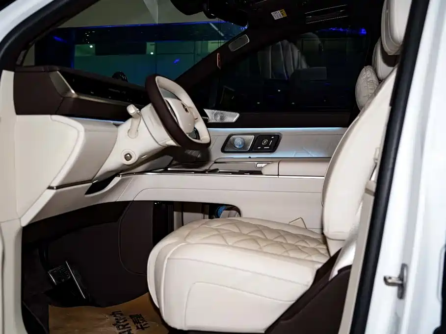 NIO ES9 — миниатюра 18