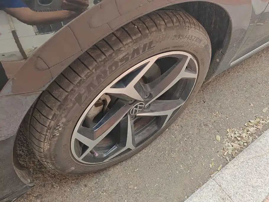 Volkswagen Passat — миниатюра 6