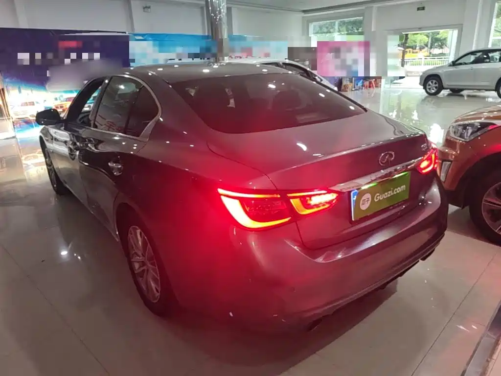 Infiniti Q50L — миниатюра 5