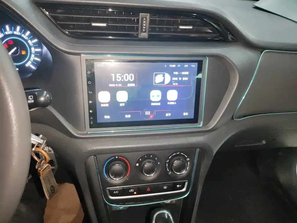 Chery Tiggo 3 — миниатюра 14