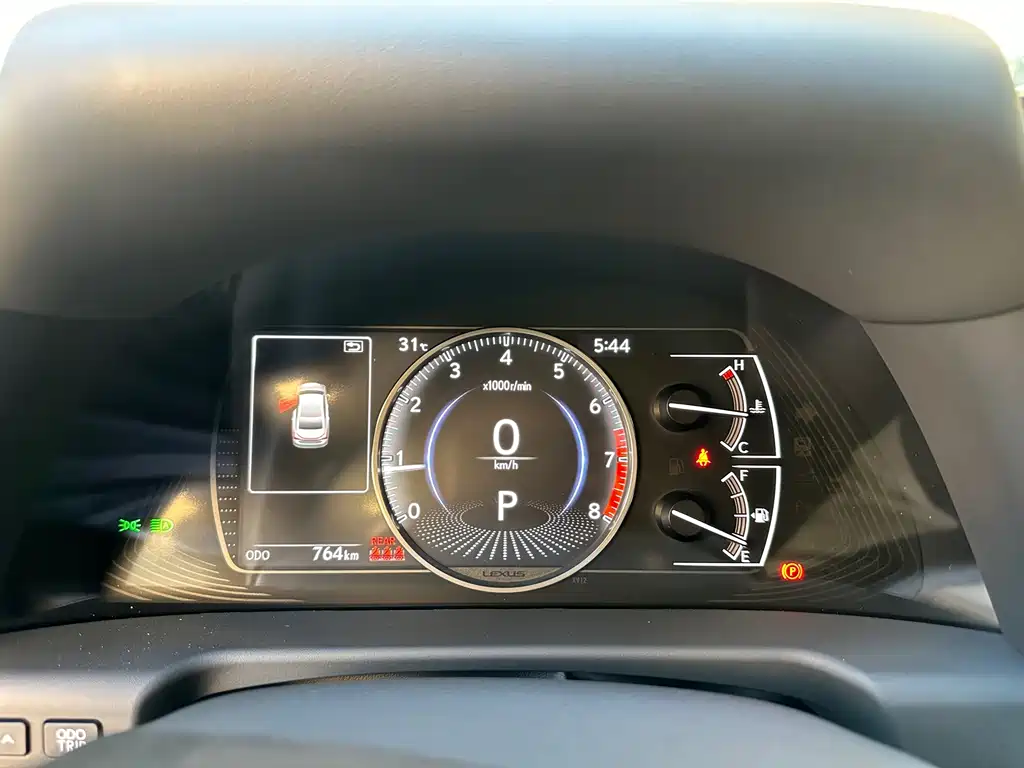 Lexus ES — миниатюра 7