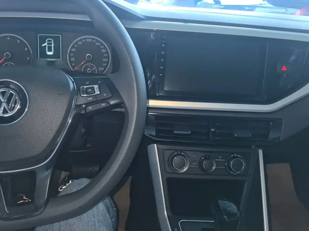 Volkswagen Polo — миниатюра 10