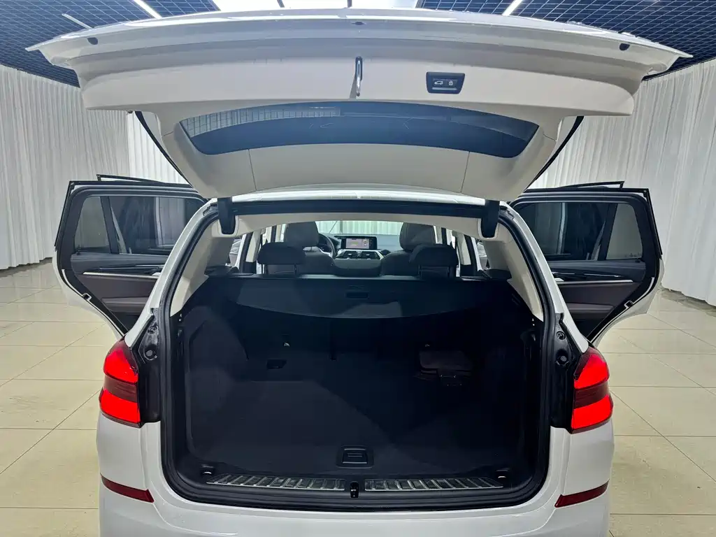BMW X3 — миниатюра 19