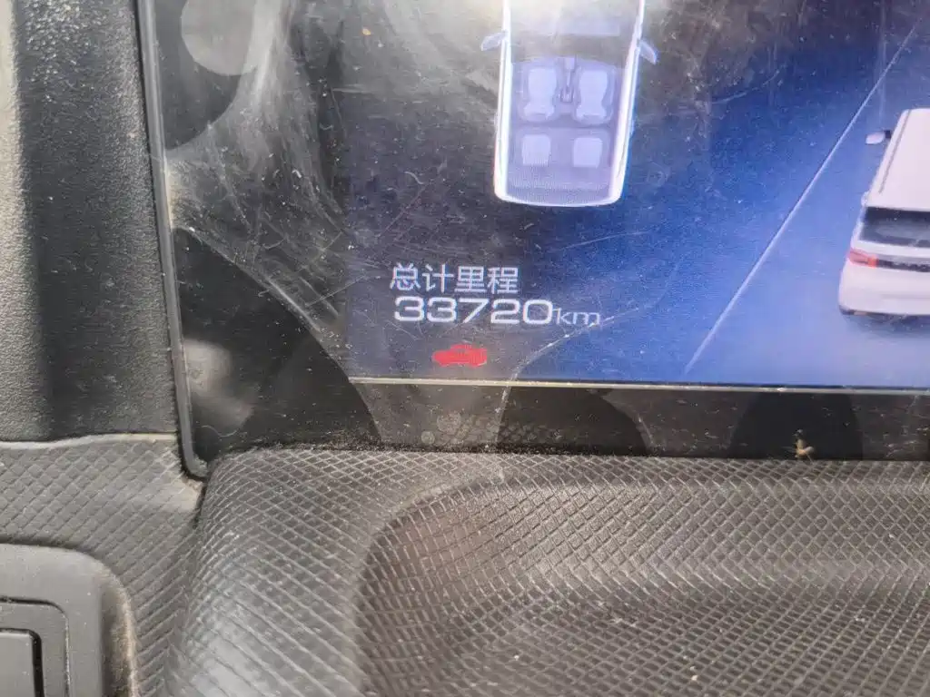 Wuling MINIEV — миниатюра 13