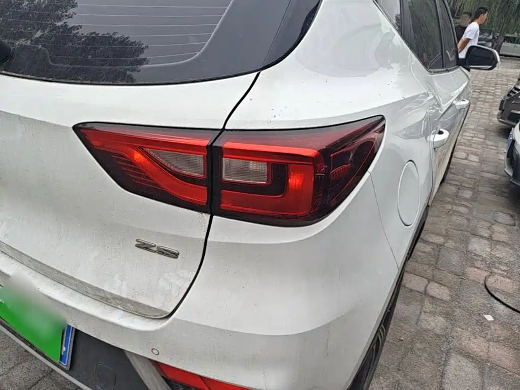 MG ZS — миниатюра 8