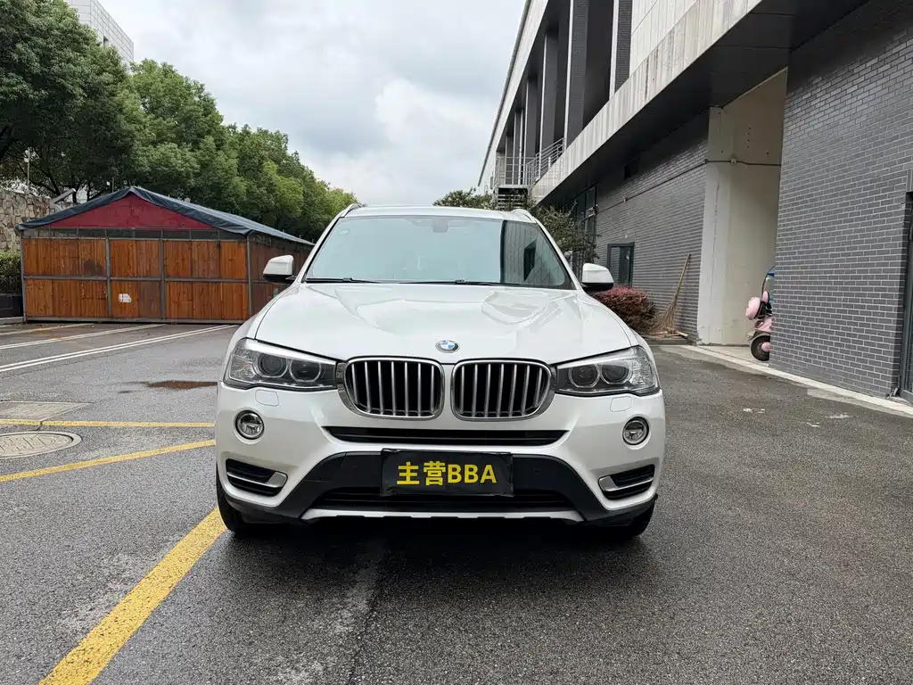 BMW X3 (Import) — миниатюра 2