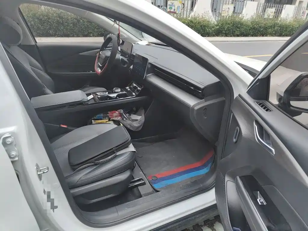 Wuling Xingguang — миниатюра 19