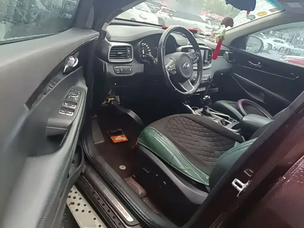 Kia Sorento — миниатюра 16