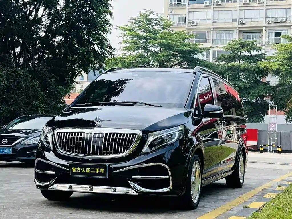 Mercedes-Benz V-Class V 2018 V 260 L Luxury Long Wheelbase VI