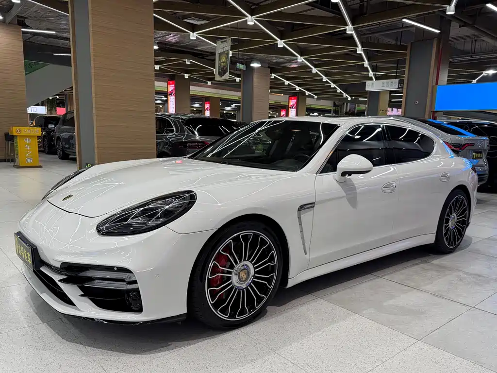 Porsche Panamera — миниатюра 4