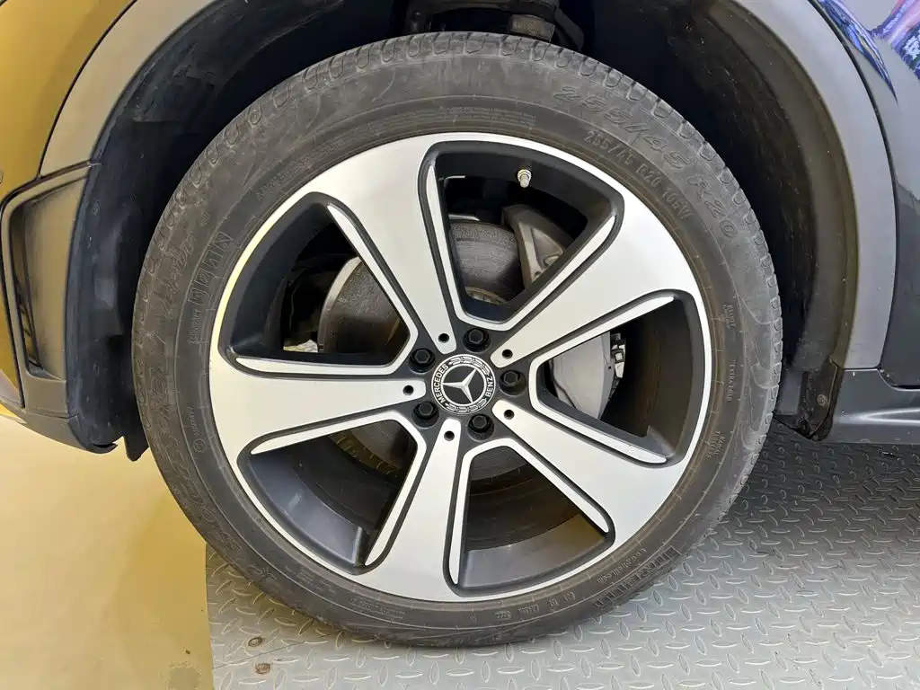 Mercedes-Benz GLC — миниатюра 11