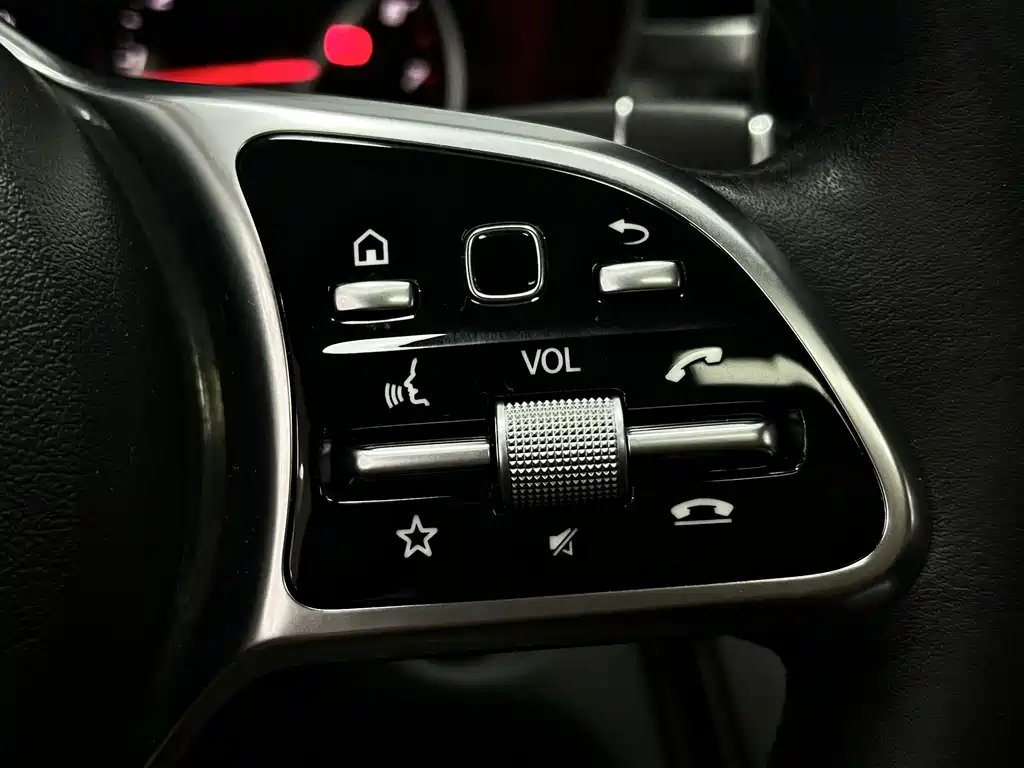 Mercedes-Benz C-Class — миниатюра 36