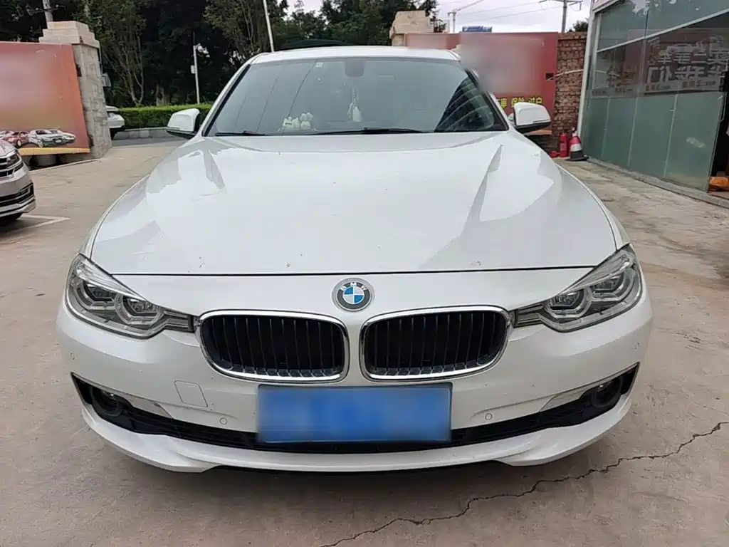 BMW 3 Series — миниатюра 3