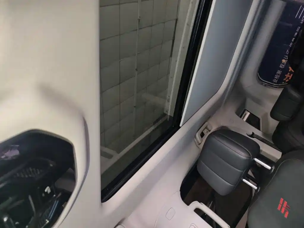 Jetour Traveller — миниатюра 18