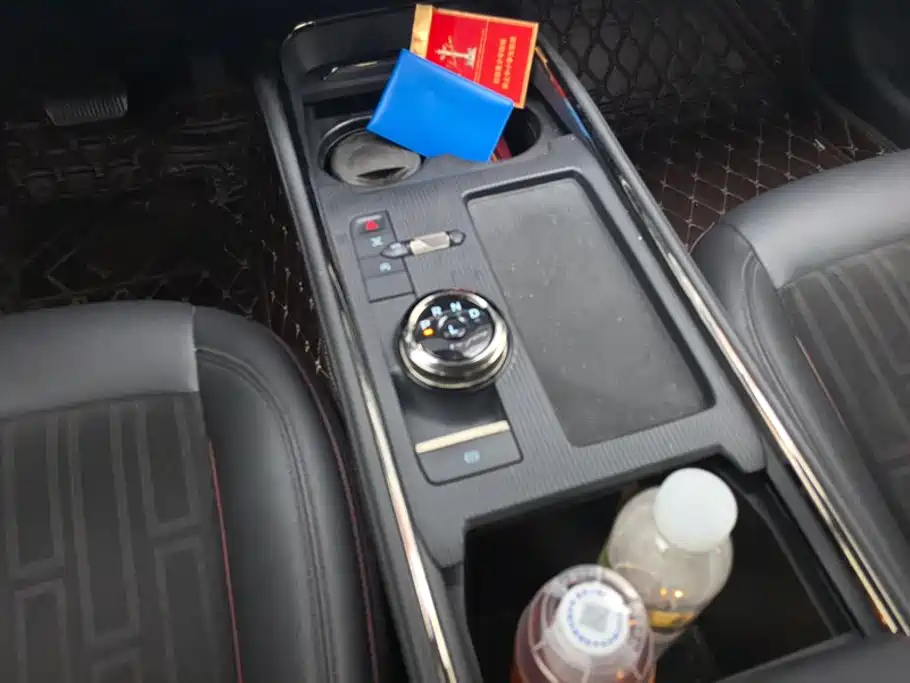 Ford Mondeo — миниатюра 16