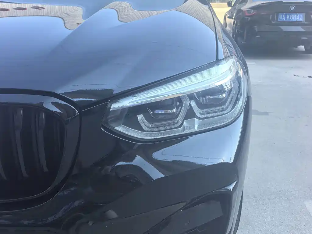 BMW X4 — миниатюра 10