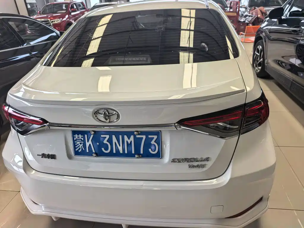 Toyota Corolla — миниатюра 4