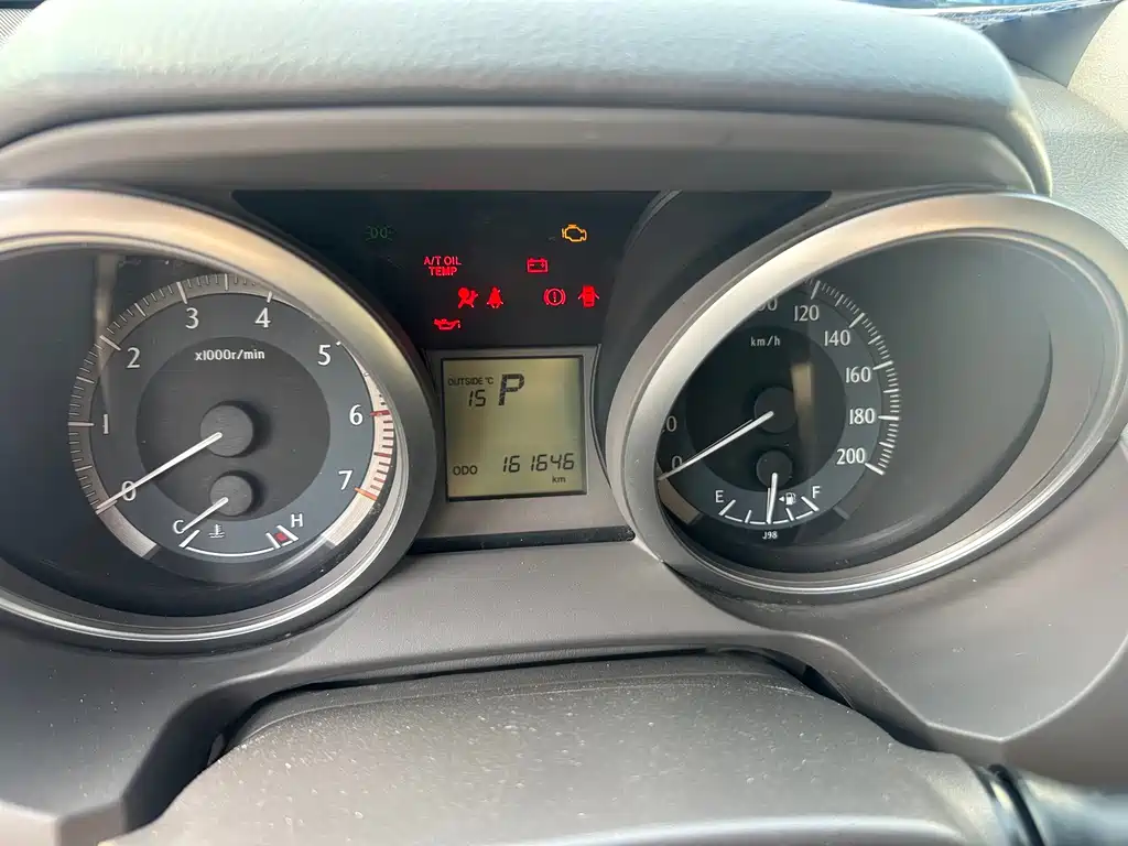 Toyota Prado (Import) — миниатюра 8