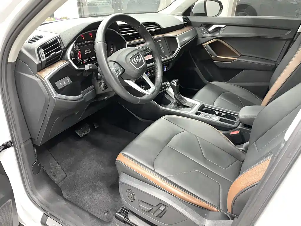 Audi Q3 2022 35 TFSI Fashion