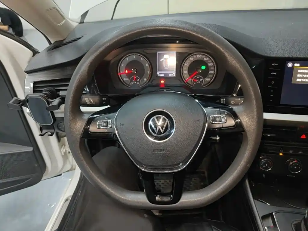 Volkswagen Lavida — миниатюра 11