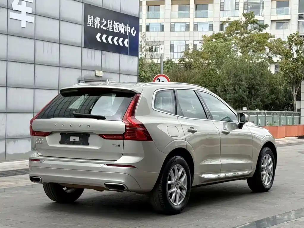 Volvo XC60 — миниатюра 9