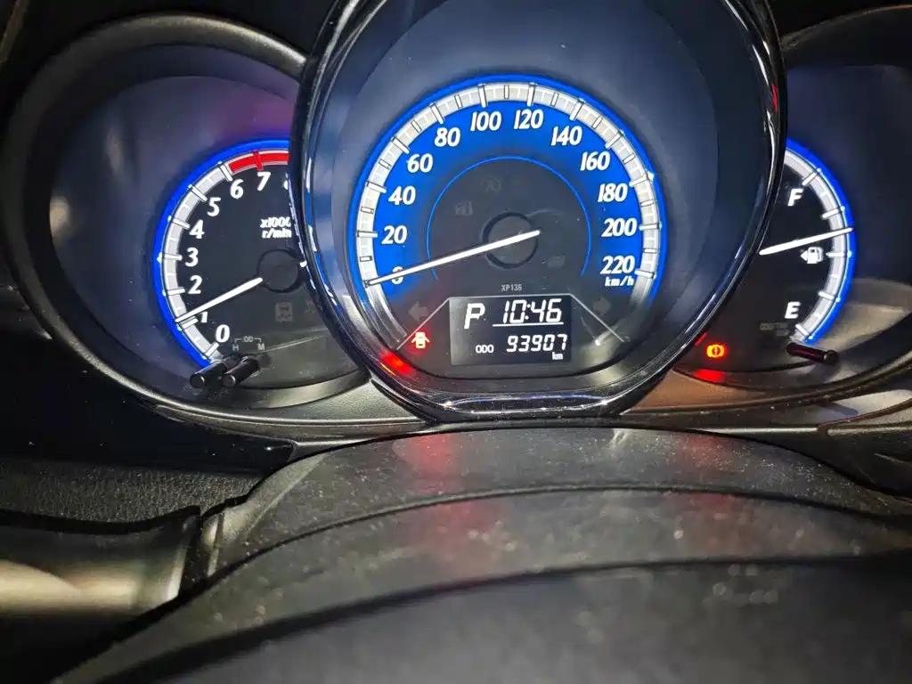 Toyota Yaris L — миниатюра 8
