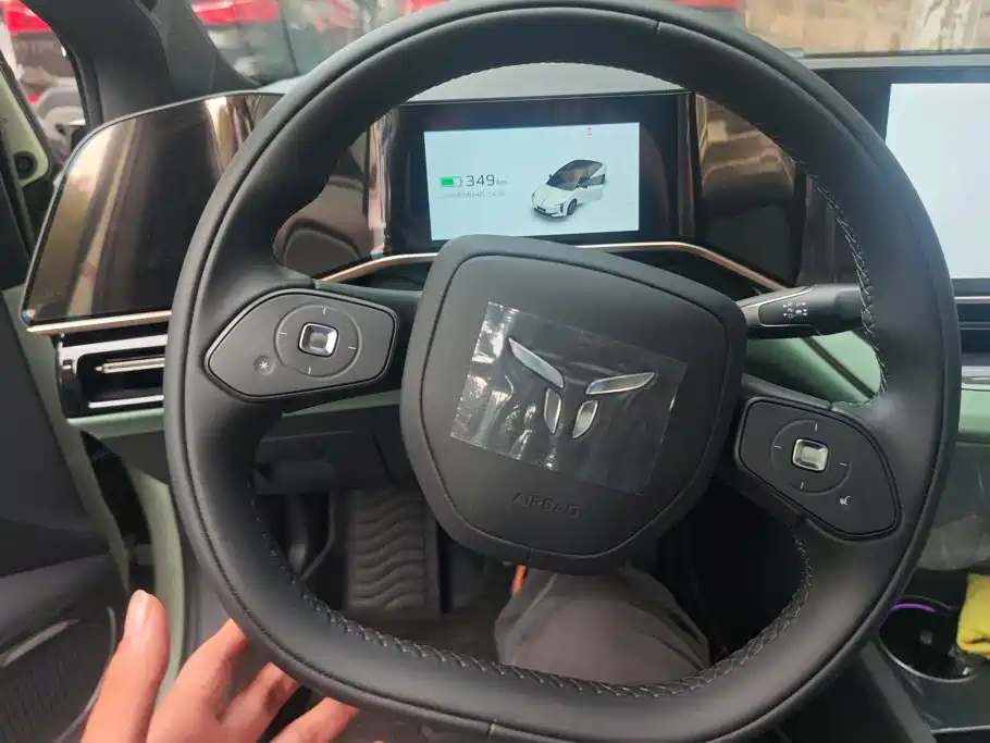 Hongqi Hongqi EH7 — миниатюра 15