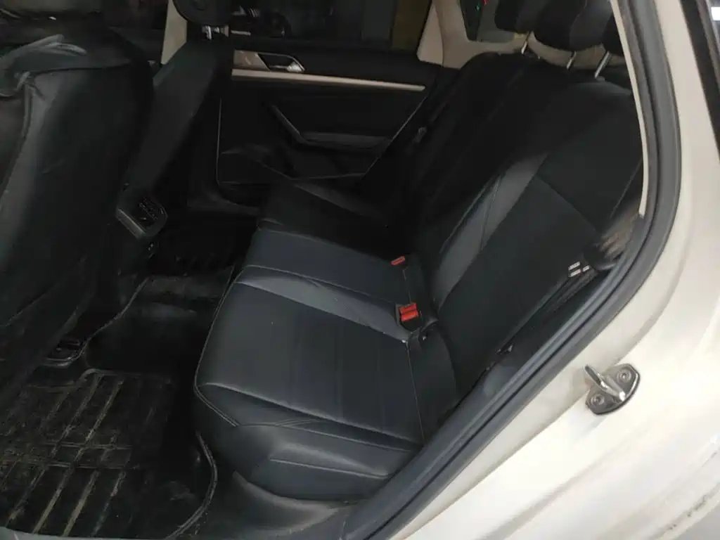 Volkswagen Lavida — миниатюра 17