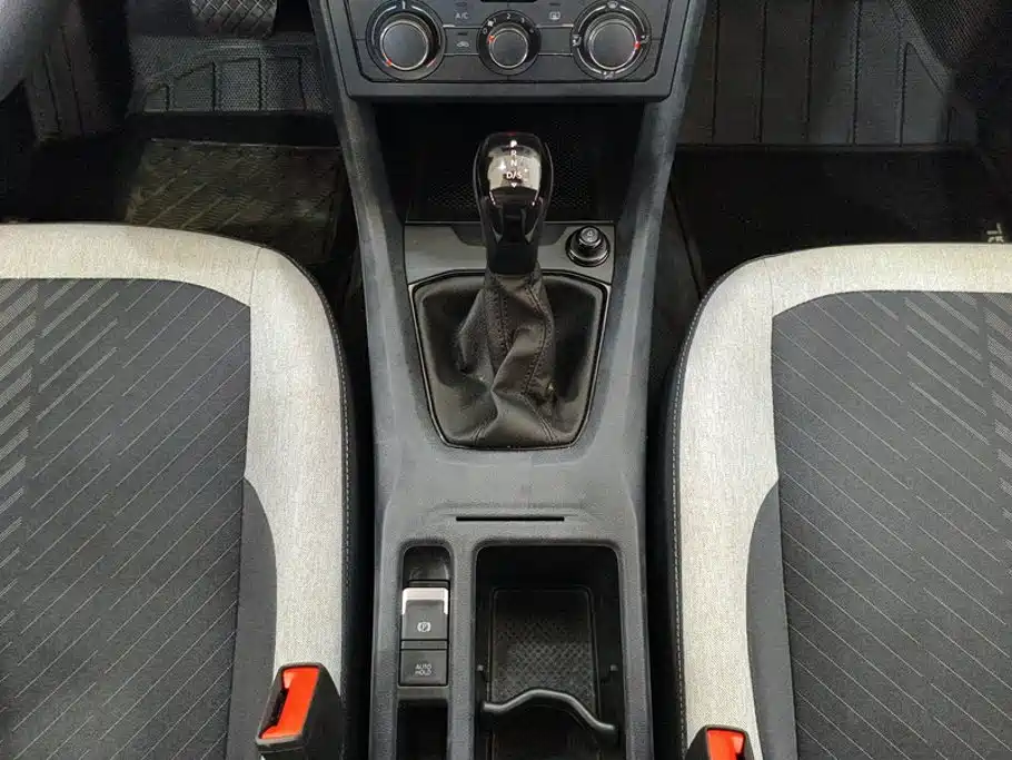 Volkswagen Tharu — миниатюра 16