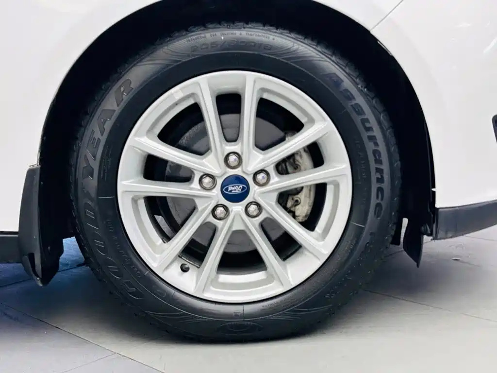 Ford Focus Sedan Classic EcoBoost 180 Auto Elite Type, фото 10
