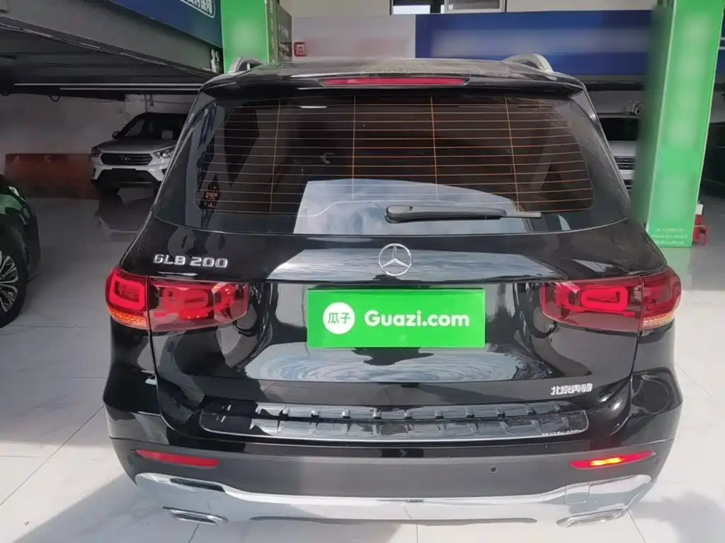Mercedes-Benz GLB — миниатюра 6