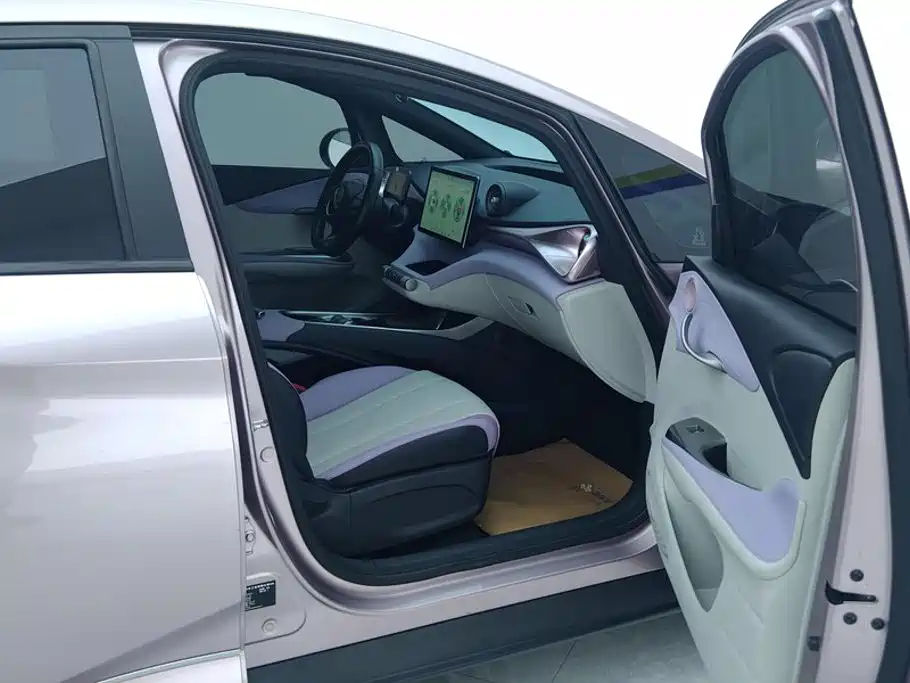 BYD Dolphin — миниатюра 8