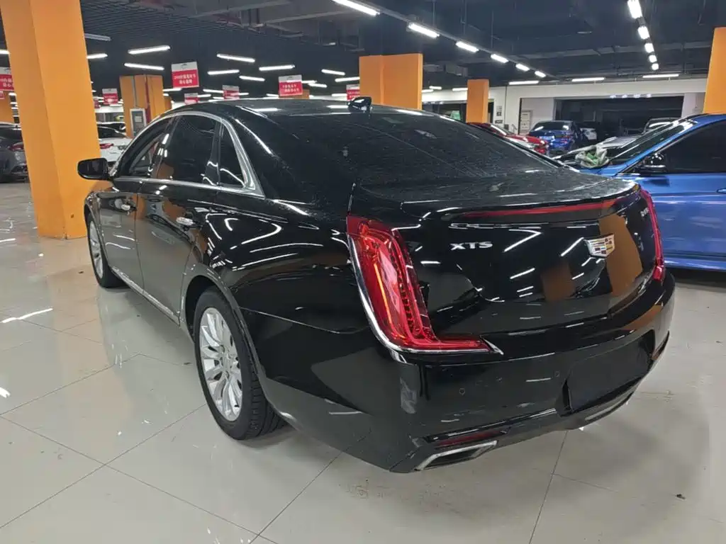 Cadillac XTS — миниатюра 5