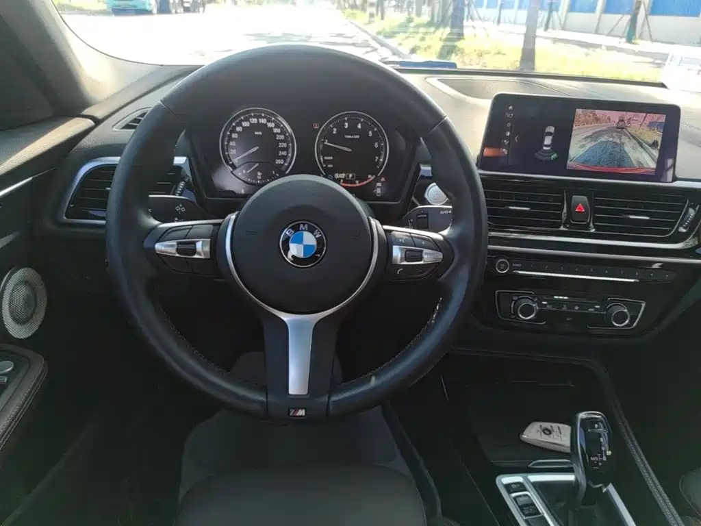 BMW 1 Series — миниатюра 11