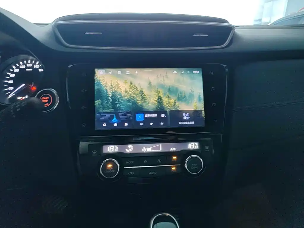 Nissan Qashqai — миниатюра 13