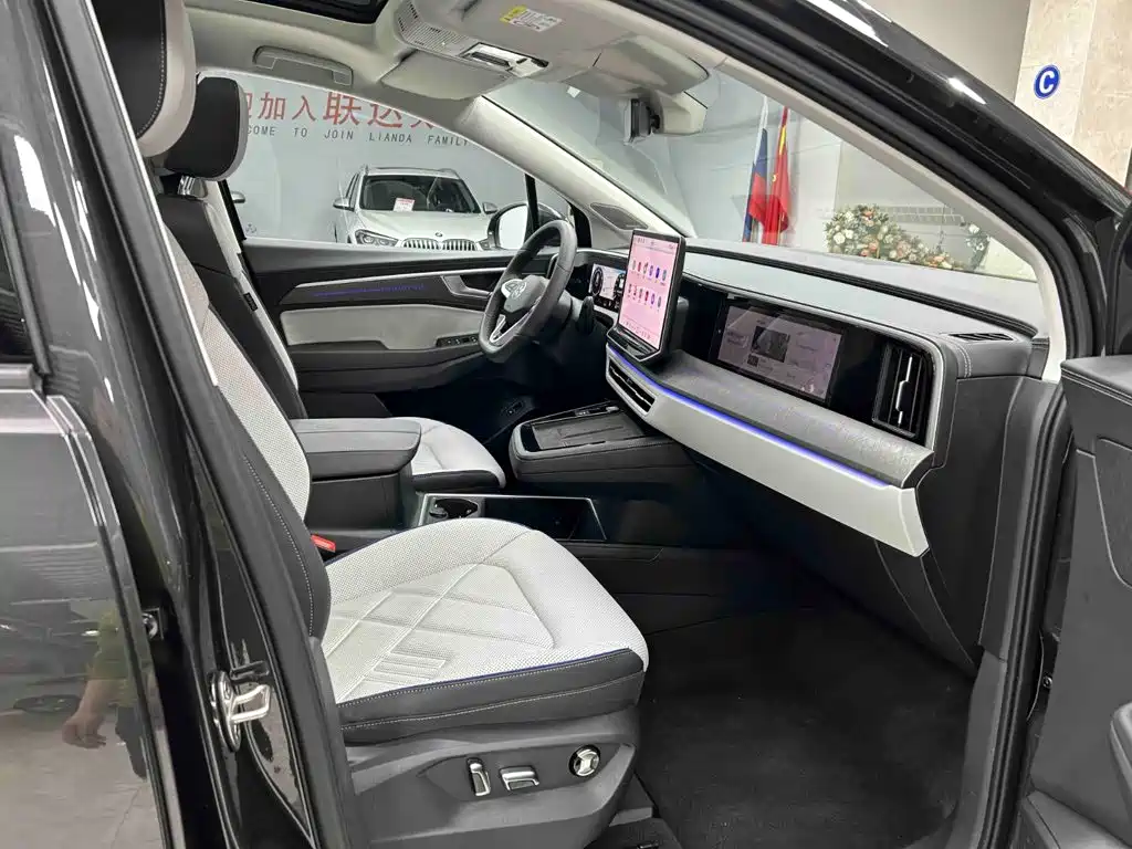 Volkswagen Talagon — миниатюра 20