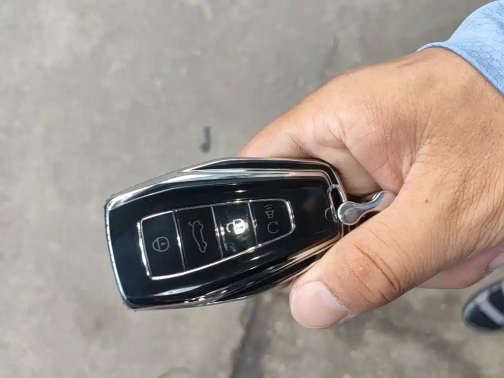 Geely Emgrand — миниатюра 9