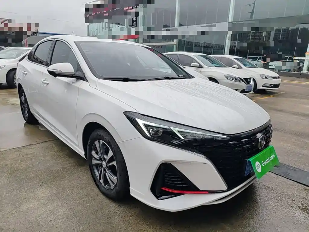 Changan Eado — миниатюра 4