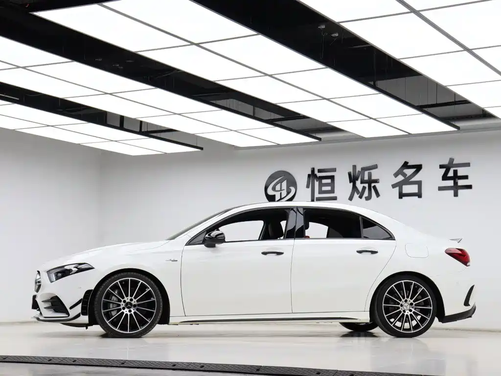 Mercedes-Benz A-Class AMG — миниатюра 32