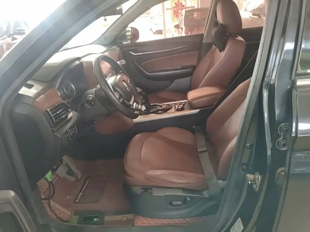 Zhonghua V6 — миниатюра 15