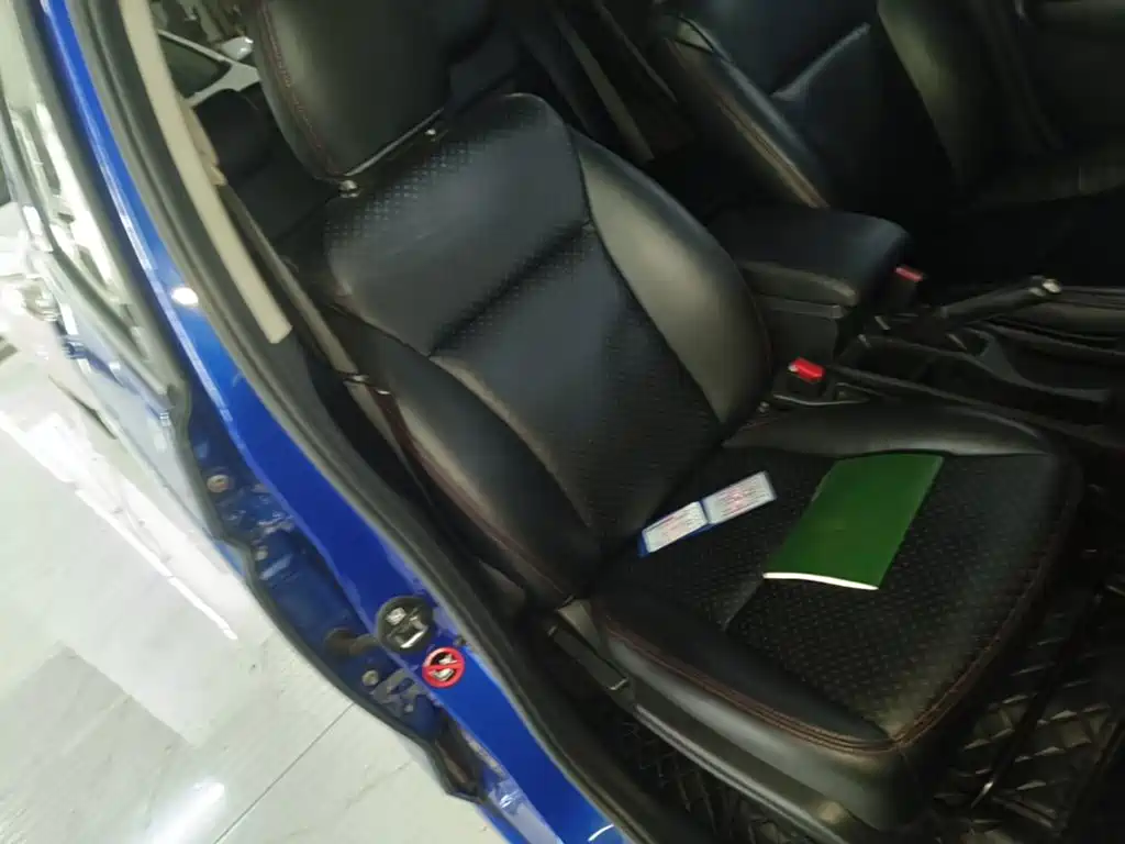 Honda Fit — миниатюра 25