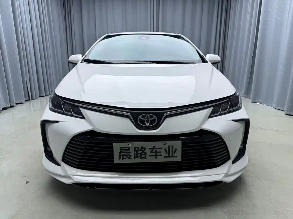 Toyota Corolla — миниатюра 2