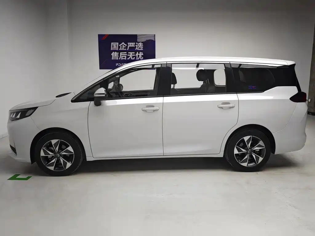 GAC Motor Trumpchi M6 — миниатюра 9