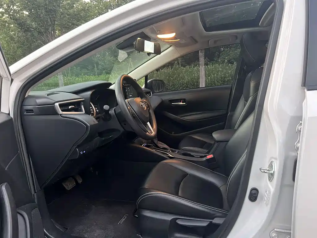 Toyota Corolla — миниатюра 7