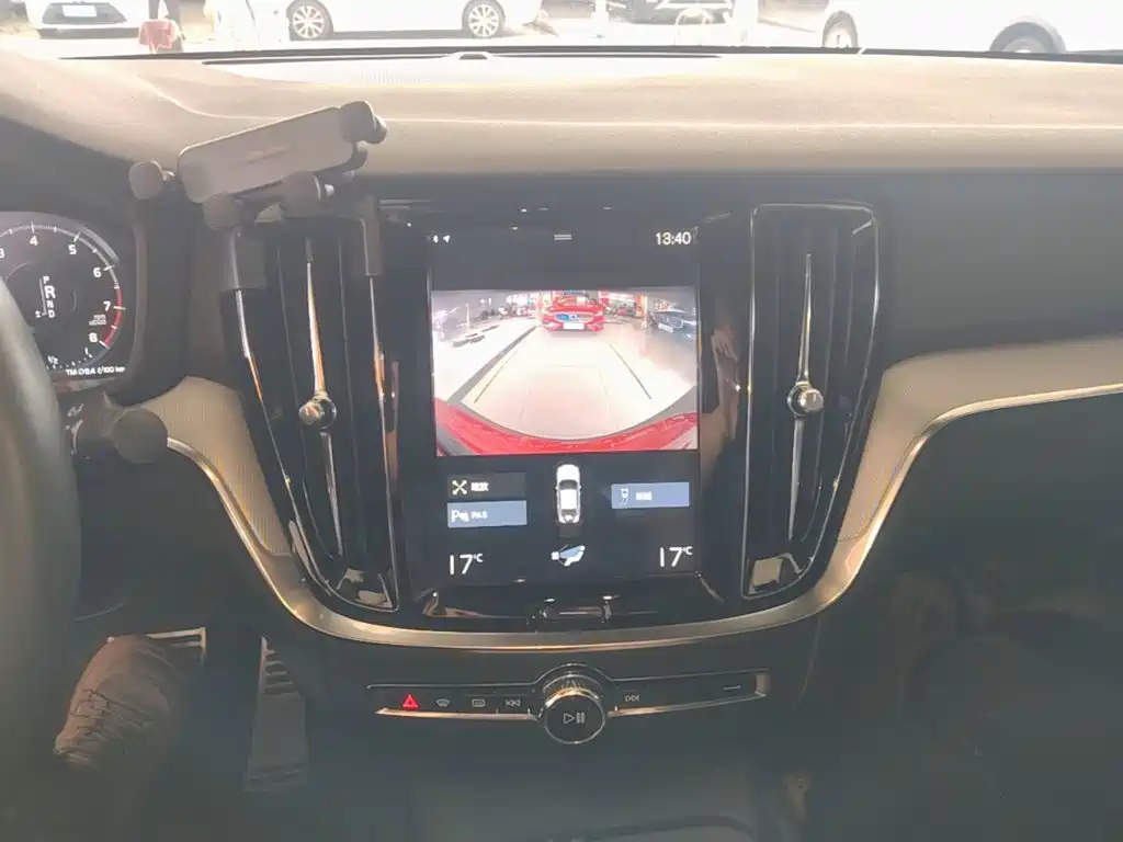 Volvo S60 — миниатюра 13