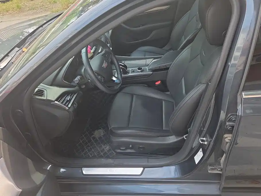 Cadillac CT5 — миниатюра 9