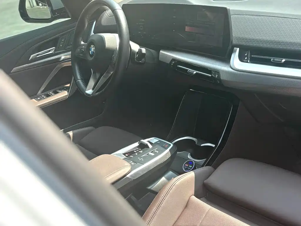 BMW X2 (Import) — миниатюра 7